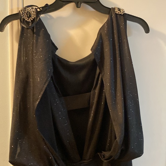 Jackie Jones, New York long gown slit in the back size 14 - Picture 5 of 10